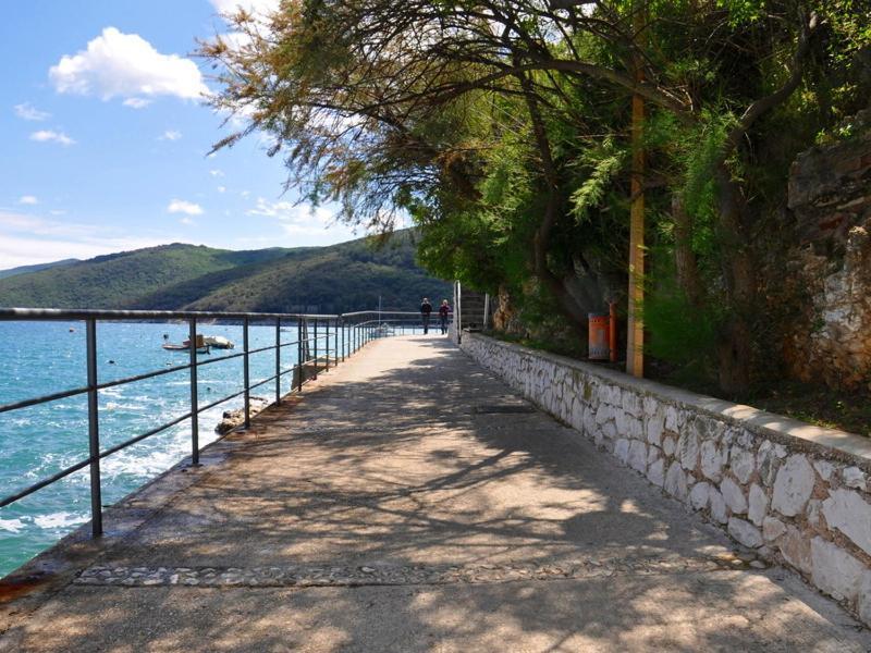Apartment Noemi With A Direct Beach View Rabac Esterno foto